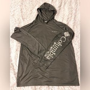 Columbia fishing shirt